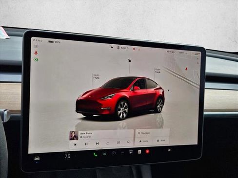 Used 2023 Tesla Model Y Long Range image 15