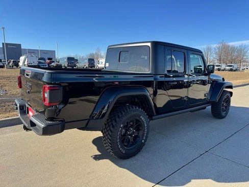 New 2026 Jeep Gladiator Willys image 5