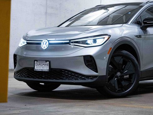 New 2025 Volkswagen ID.4 Pro S AWD/4WD image 2