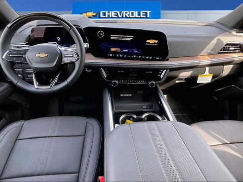 New 2026 Chevrolet Tahoe High Country AWD/4WD image 5