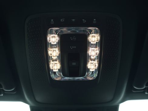 New 2026 Mercedes-Benz GLE 450e 4MATIC image 31