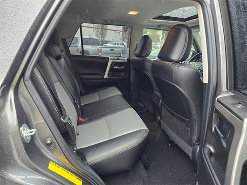 Used 2020 Toyota 4Runner SR5 Premium w/ Moonroof Package image 12