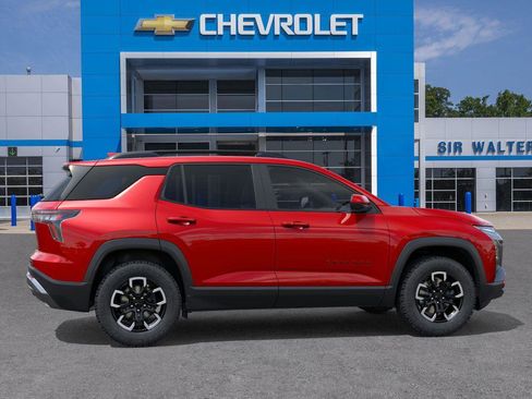 New 2026 Chevrolet Equinox ACTIV w/ Convenience Package III image 5