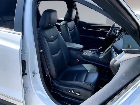 Certified 2024 Cadillac XT5 Premium Luxury AWD/4WD image 7