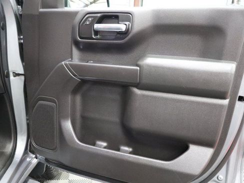 Used 2020 Chevrolet Silverado 1500 Custom w/ Infotainment Package RWD image 48