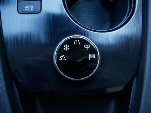 Certified 2023 Nissan Rogue SV w/ SV Premium Package image 17