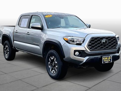Certified 2023 Toyota Tacoma TRD Off-Road image 2