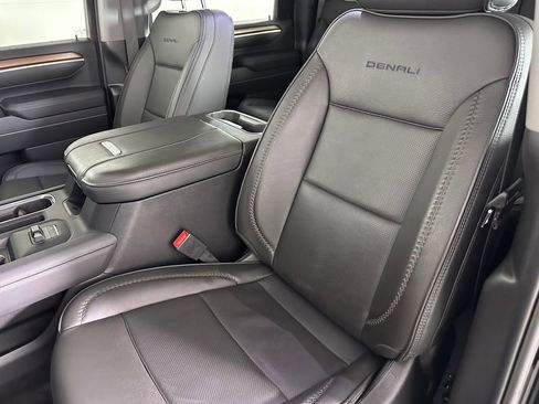 Used 2026 GMC Sierra 2500 Denali w/ Max Trailering Package AWD/4WD image 26