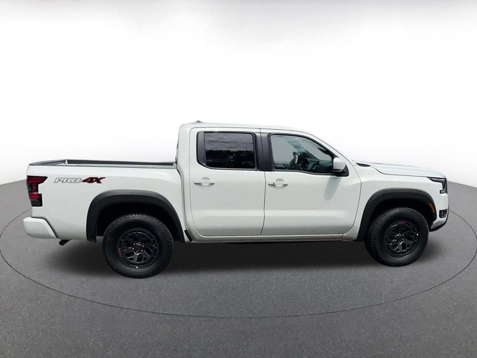 Used 2026 Nissan Frontier PRO-4X AWD/4WD image 15