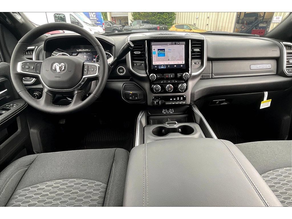 Used 2025 RAM 2500 Big Horn AWD/4WD image 5