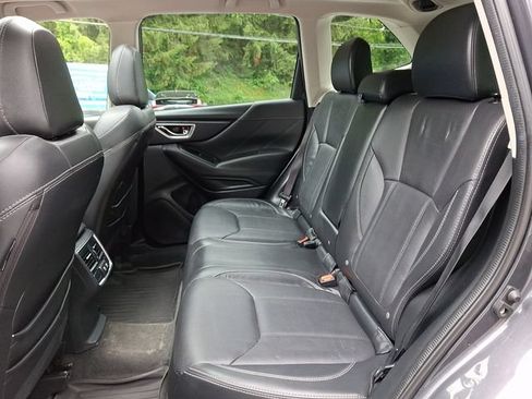 Used 2021 Subaru Forester Limited AWD/4WD image 12