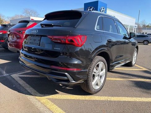 Used 2021 Audi Q3 2.0T Premium Plus image 3