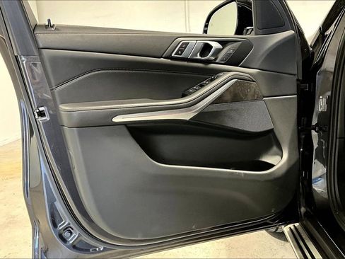 Used 2023 BMW X5 sDrive40i w/ Premium Package image 21