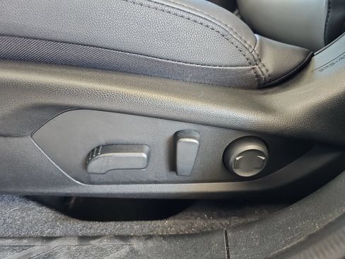 Certified 2026 Subaru Outback Premium AWD/4WD image 36