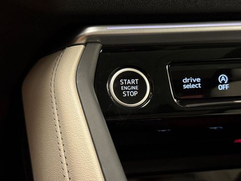 Certified 2025 Audi Q5 Premium w/ Convenience Package image 23