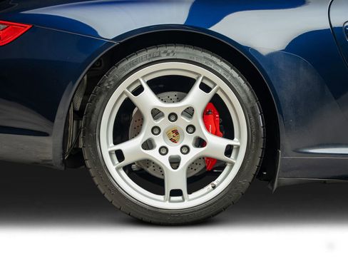 Used 2005 Porsche 911 Carrera S RWD image 30