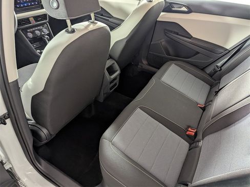 Used 2025 Volkswagen Taos S image 15