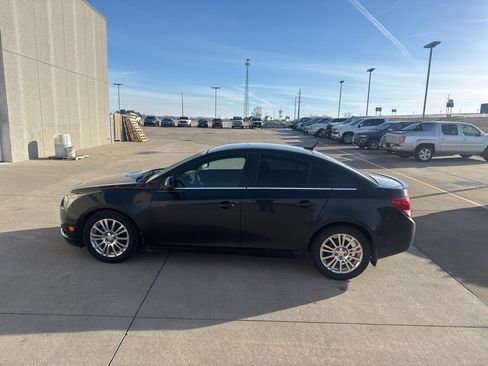 Used 2012 Chevrolet Cruze Eco image 9