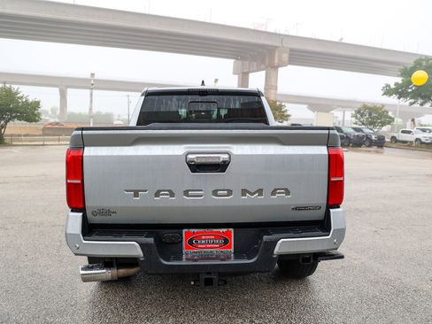 Certified 2026 Toyota Tacoma Limited AWD/4WD image 8