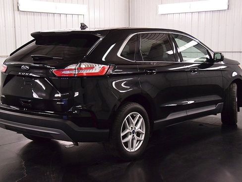 Used 2022 Ford Edge SEL w/ Convenience Package image 7