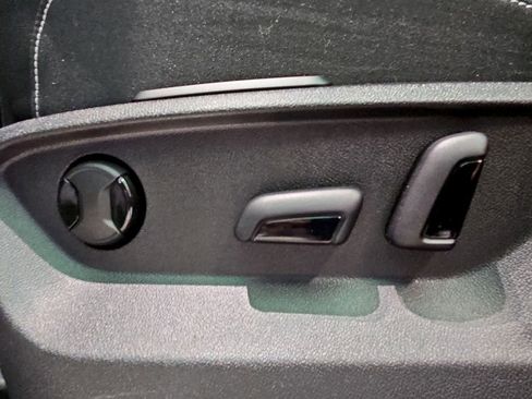 New 2026 Volkswagen Atlas Cross Sport SEL Premium R-Line image 12