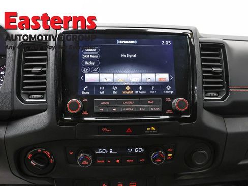 Used 2023 Nissan Frontier PRO-4X AWD/4WD image 12