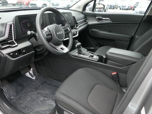 Certified 2023 Kia Sportage LX FWD image 12