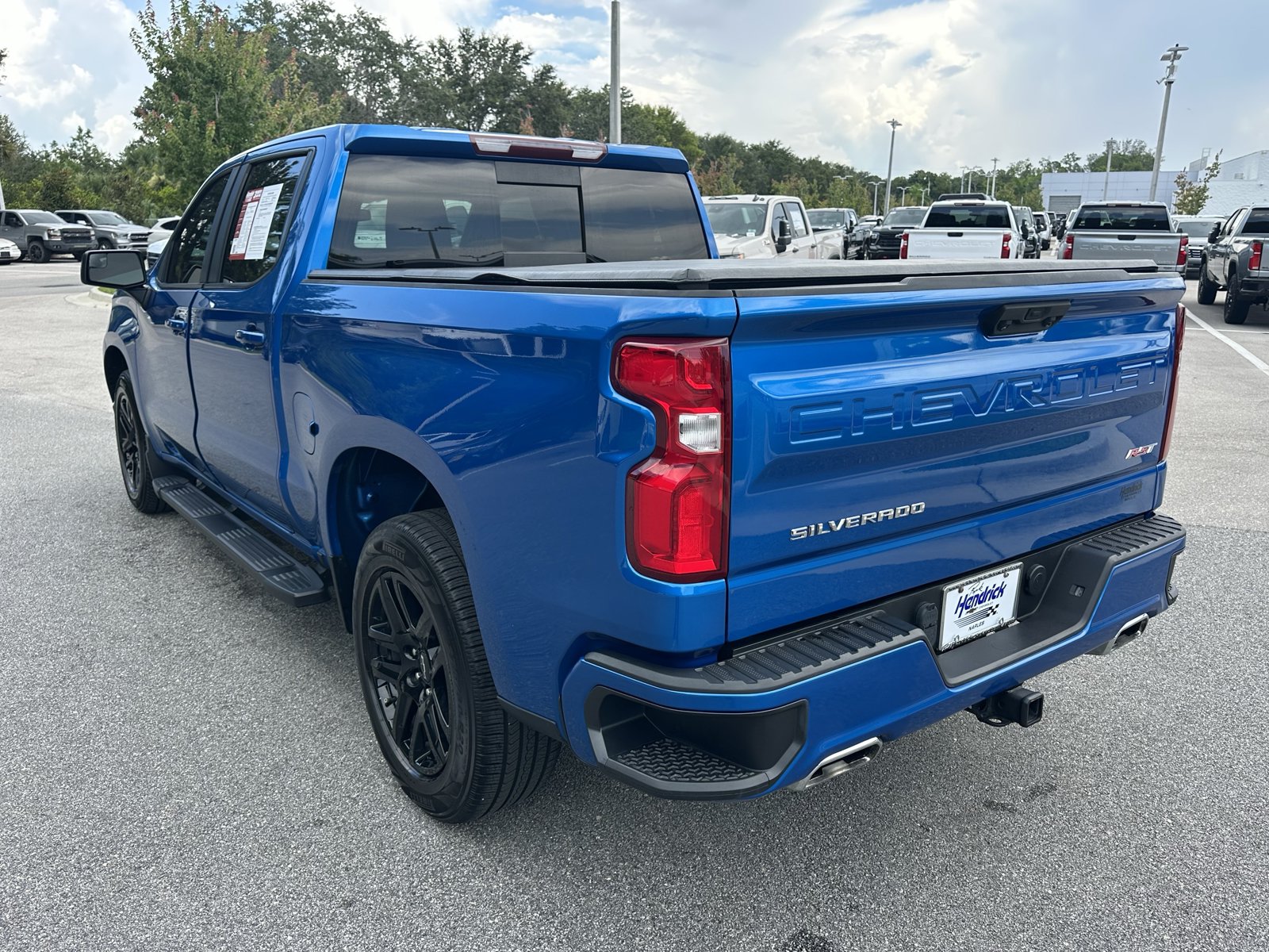Used 2023 Chevrolet Silverado 1500 RST w/ Convenience Package II AWD/4WD image 7