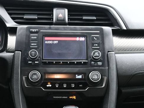 Used 2018 Honda Civic Sport image 21