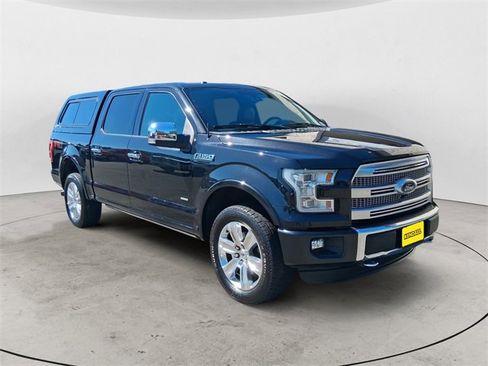 Used 2015 Ford F150 Platinum w/ Equipment Group 701A Luxury image 7