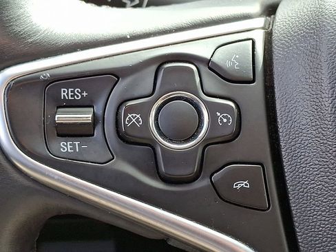 Used 2016 Buick Regal image 22