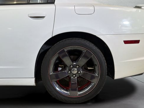 Used 2014 Dodge Charger SXT Plus RWD image 37