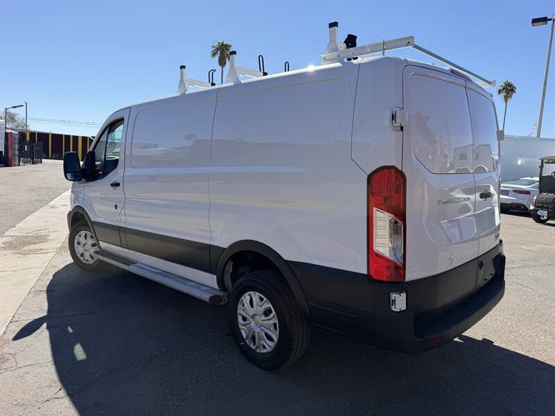 Used 2025 Ford Transit 250 Low Roof w/ Exterior Upgrade Package RWD image 5