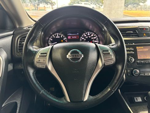 Used 2013 Nissan Altima 2.5 S image 11