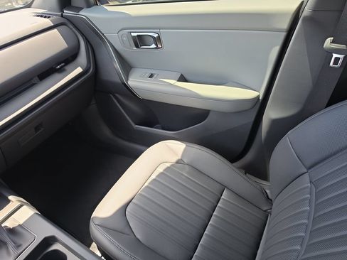 New 2027 Kia Seltos X-Line S w/ X-Line S Premium Package AWD/4WD image 16