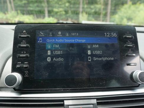 Used 2022 Honda Accord Sport image 11