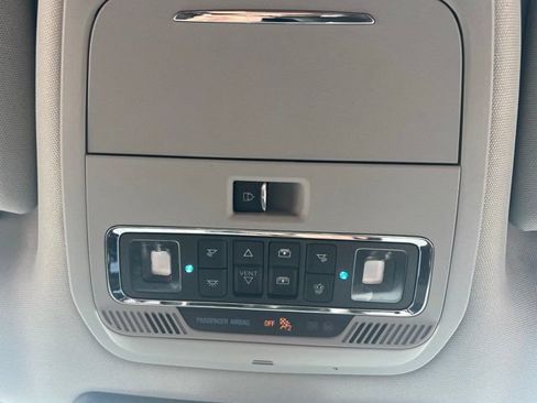 Used 2021 Ford F150 Lariat w/ Equipment Group 502A High AWD/4WD image 31