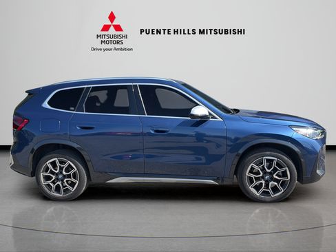 Used 2023 BMW X1 xDrive28i w/ Premium Package AWD/4WD image 4