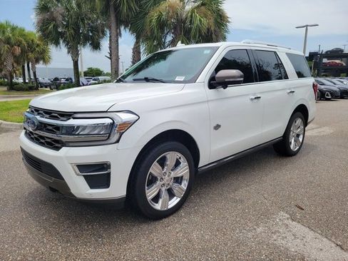 Used 2022 Ford Expedition King Ranch AWD/4WD image 4