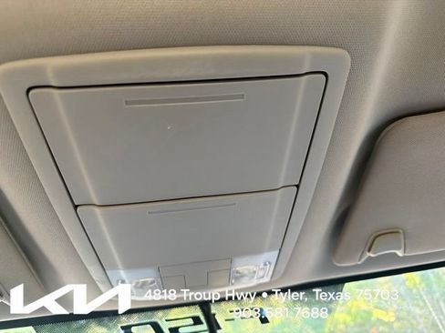 Used 2010 Ford F150 XLT RWD image 23