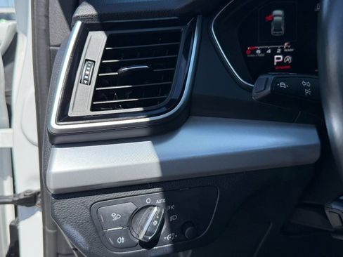 Used 2025 Audi Q5 2.0T Premium AWD/4WD image 14