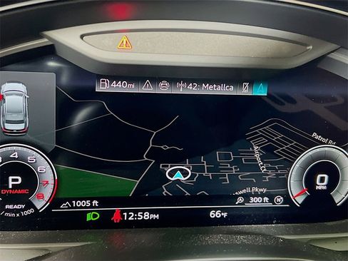 Used 2024 Audi A6 2.0T Premium w/ Convenience Package image 16