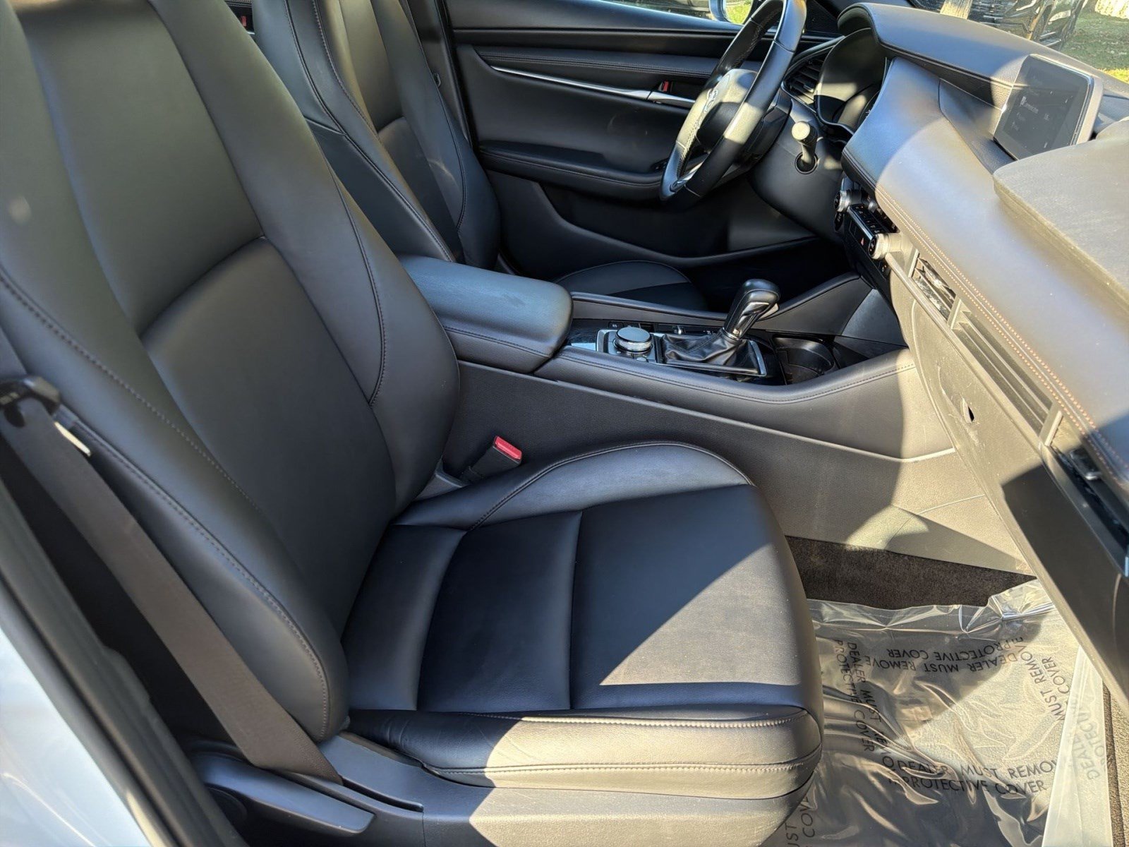 Used 2024 MAZDA MAZDA3 s FWD image 24