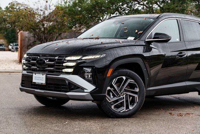 New 2026 Hyundai Tucson Limited w/ Tow & Go Package AWD/4WD image 3