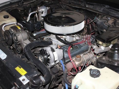 Used 1992 Pontiac Firebird Convertible RWD image 11