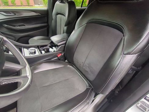 Used 2023 Jeep Grand Cherokee Altitude AWD/4WD image 27