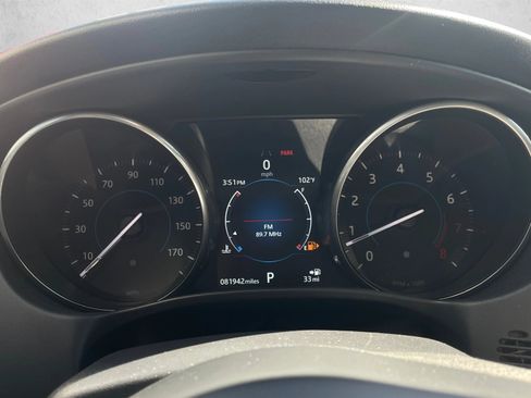 Used 2018 Jaguar XE Premium AWD/4WD image 14