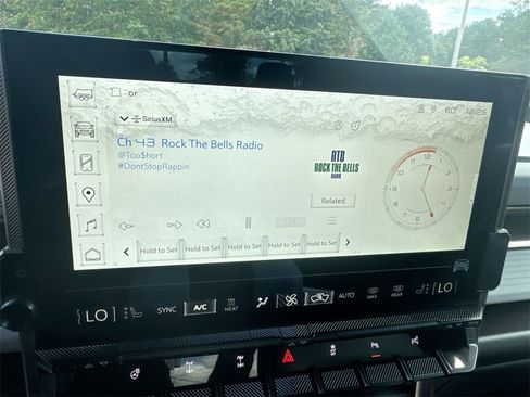 Used 2024 GMC Hummer EV 3X w/ Extreme Off-Road Package image 26