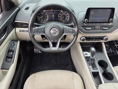Used 2020 Nissan Altima 2.5 S image 11