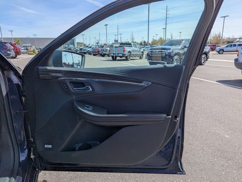 Used 2018 Chevrolet Impala Premier image 37